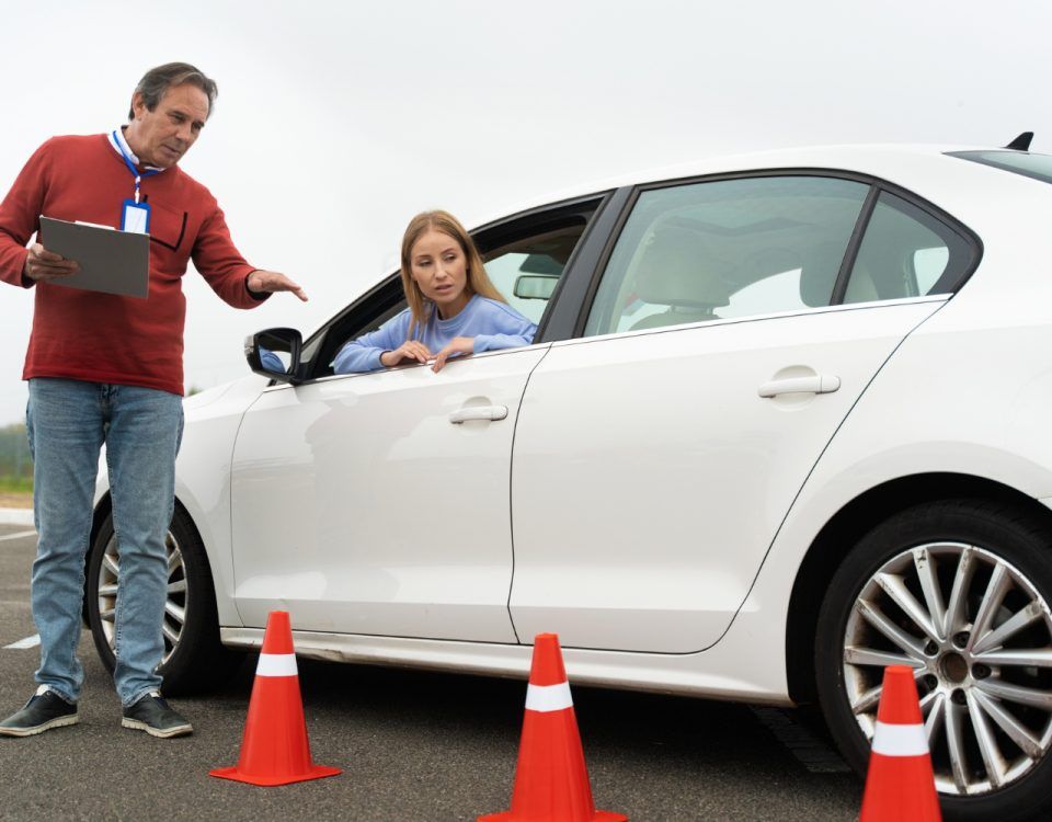 cat-este-amenda-penala-pentru-conducerea-fara-permis