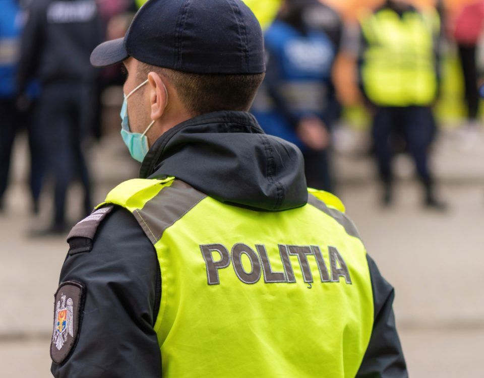 la-numerele-rosii-trebuie-rovinieta